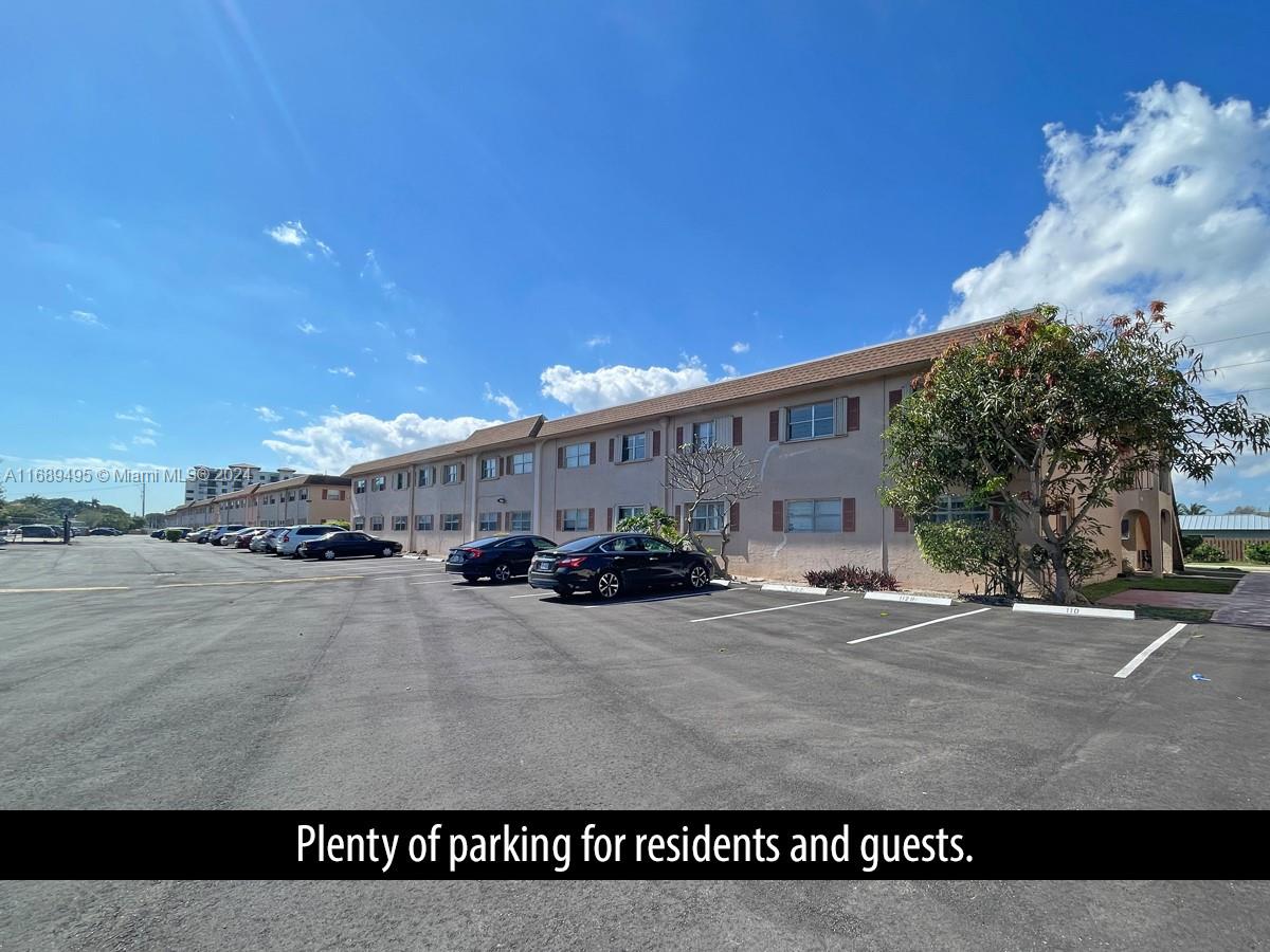 BOCA TOWNE CENTRE - Residential
