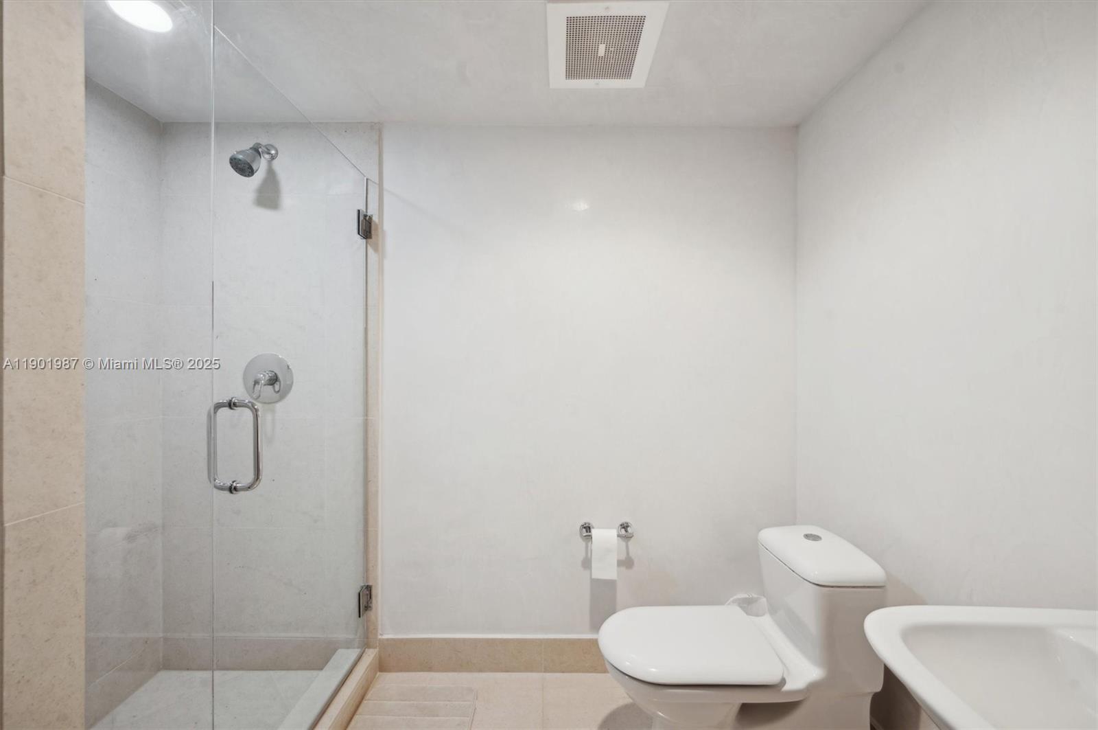 NORTH CARILLON BEACH COND - Residential