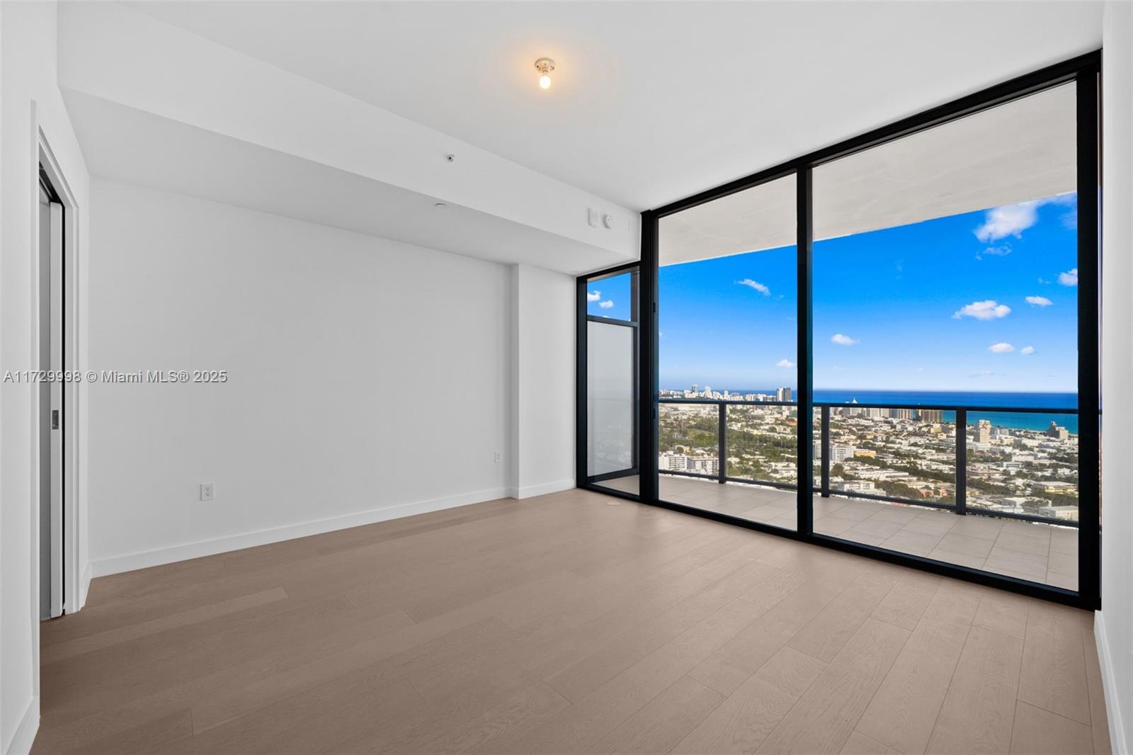 Five Park Miami Beach - Residential