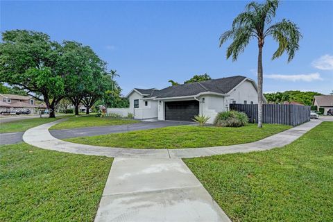 5790 SW 88th Ave Cooper City FL 33328