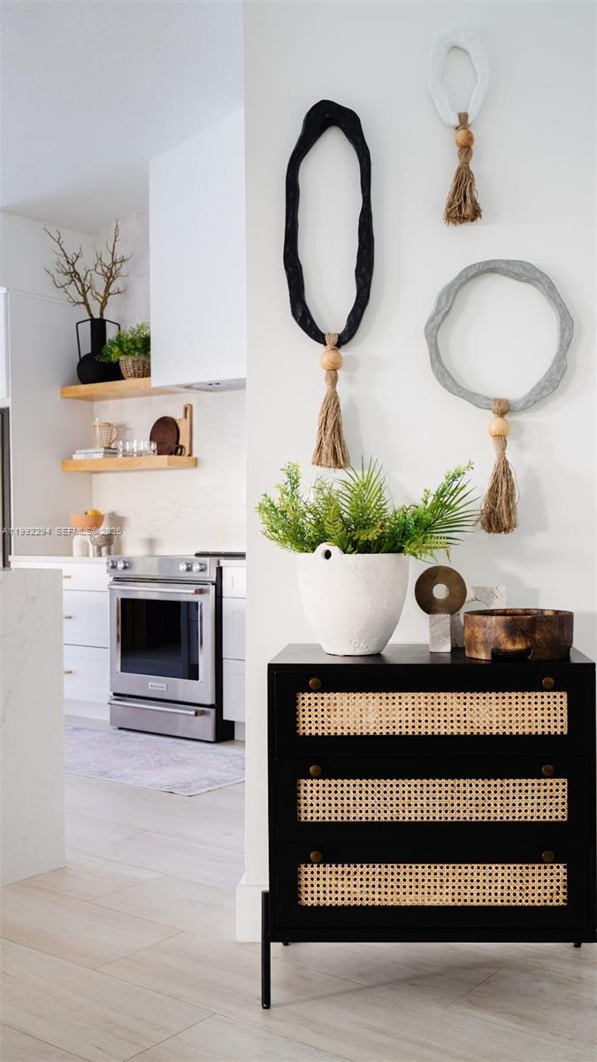 COUNTRY ADDRESS - Residential