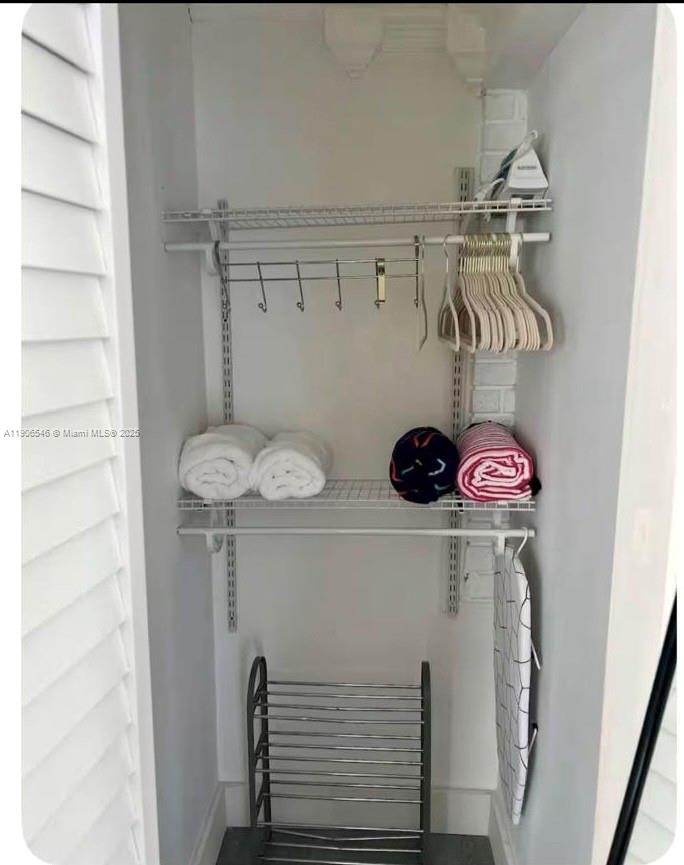 PINE AIR 3 - Residential