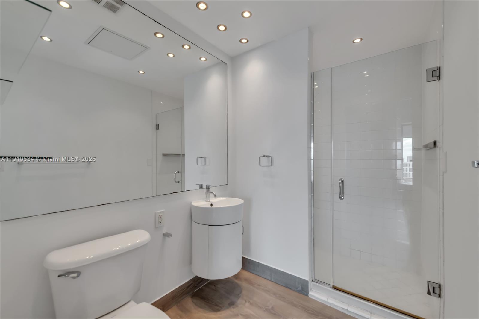 NEO LOFTS - Residential