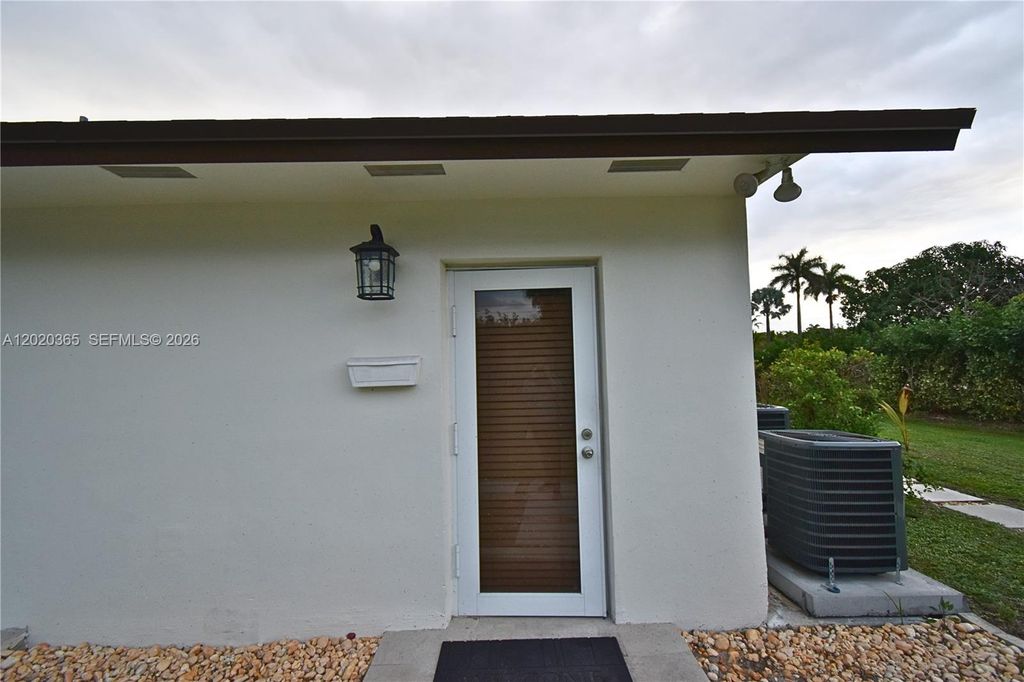 Photo of Davie, FL 33328 (MLS # A12020365)