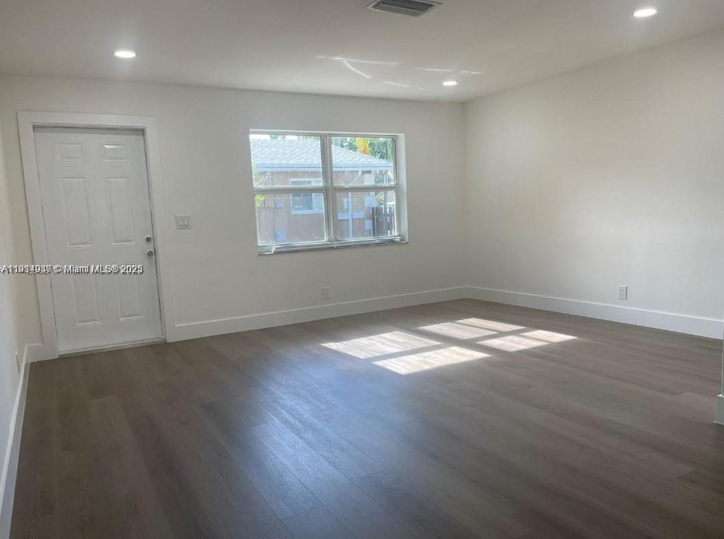 OSCEOLA PARK - Residential Lease