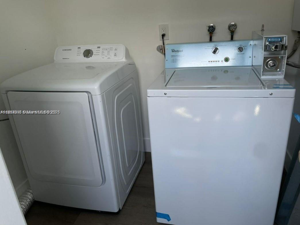 OSCEOLA PARK - Residential Lease