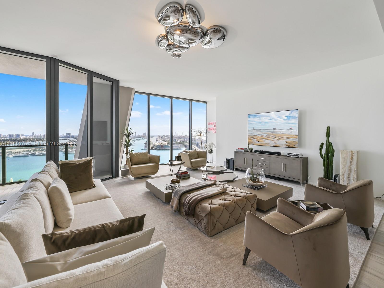 ONE THOUSAND MUSEUM CONDO - Residential