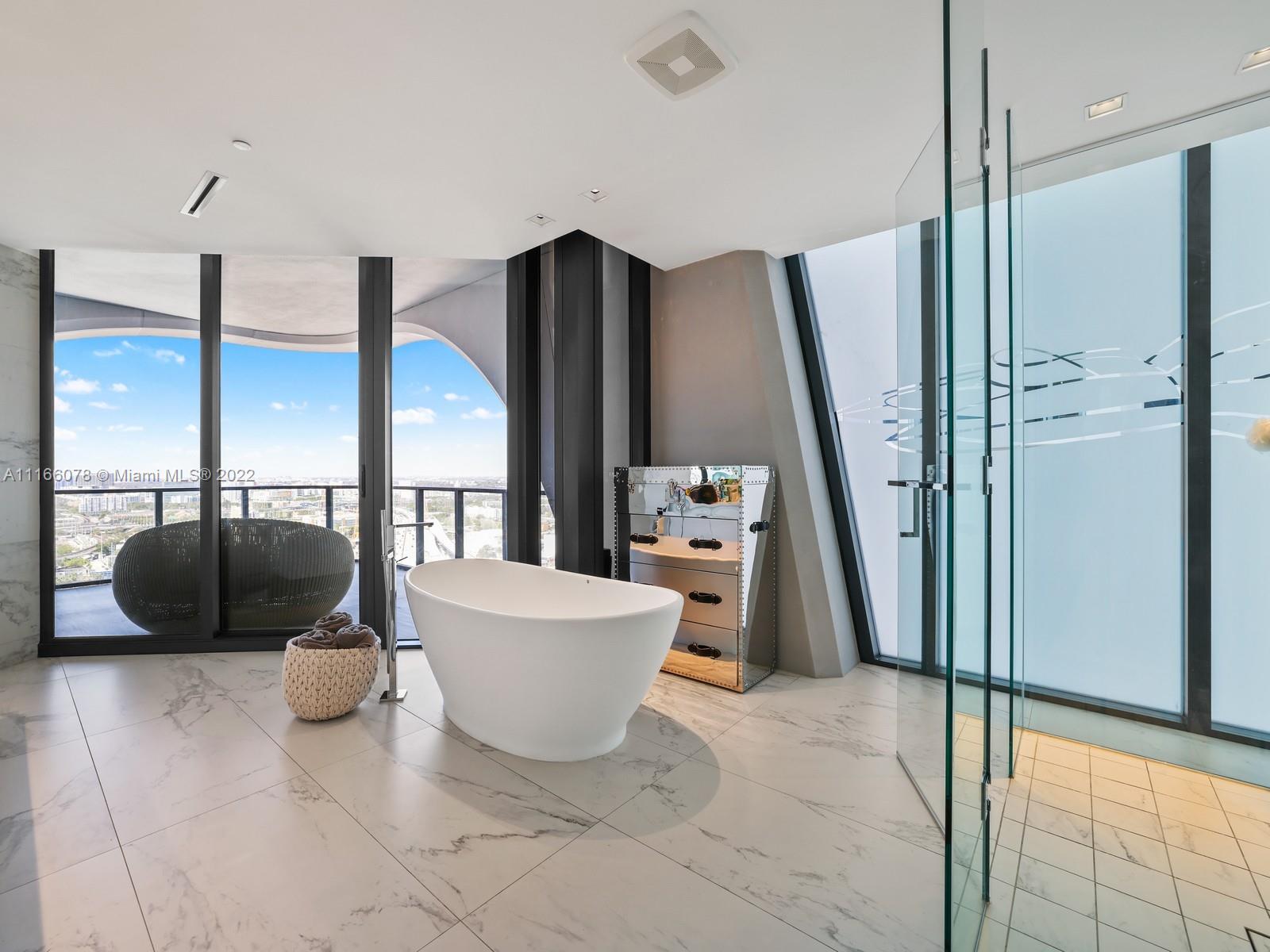 ONE THOUSAND MUSEUM CONDO - Residential