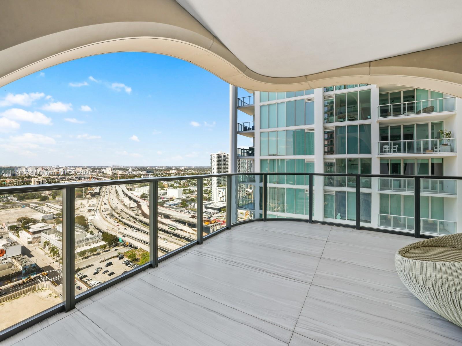 ONE THOUSAND MUSEUM CONDO - Residential