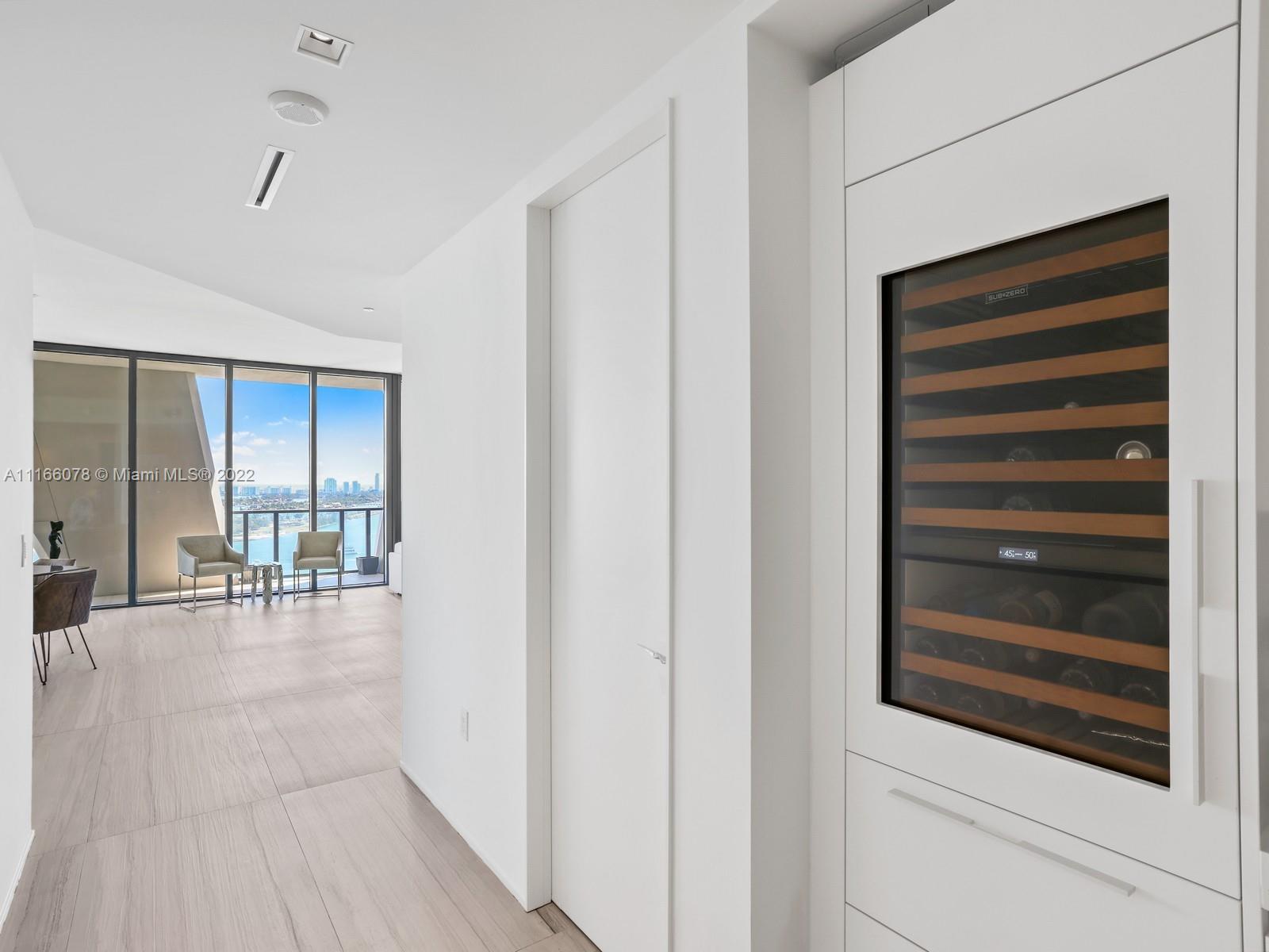 ONE THOUSAND MUSEUM CONDO - Residential