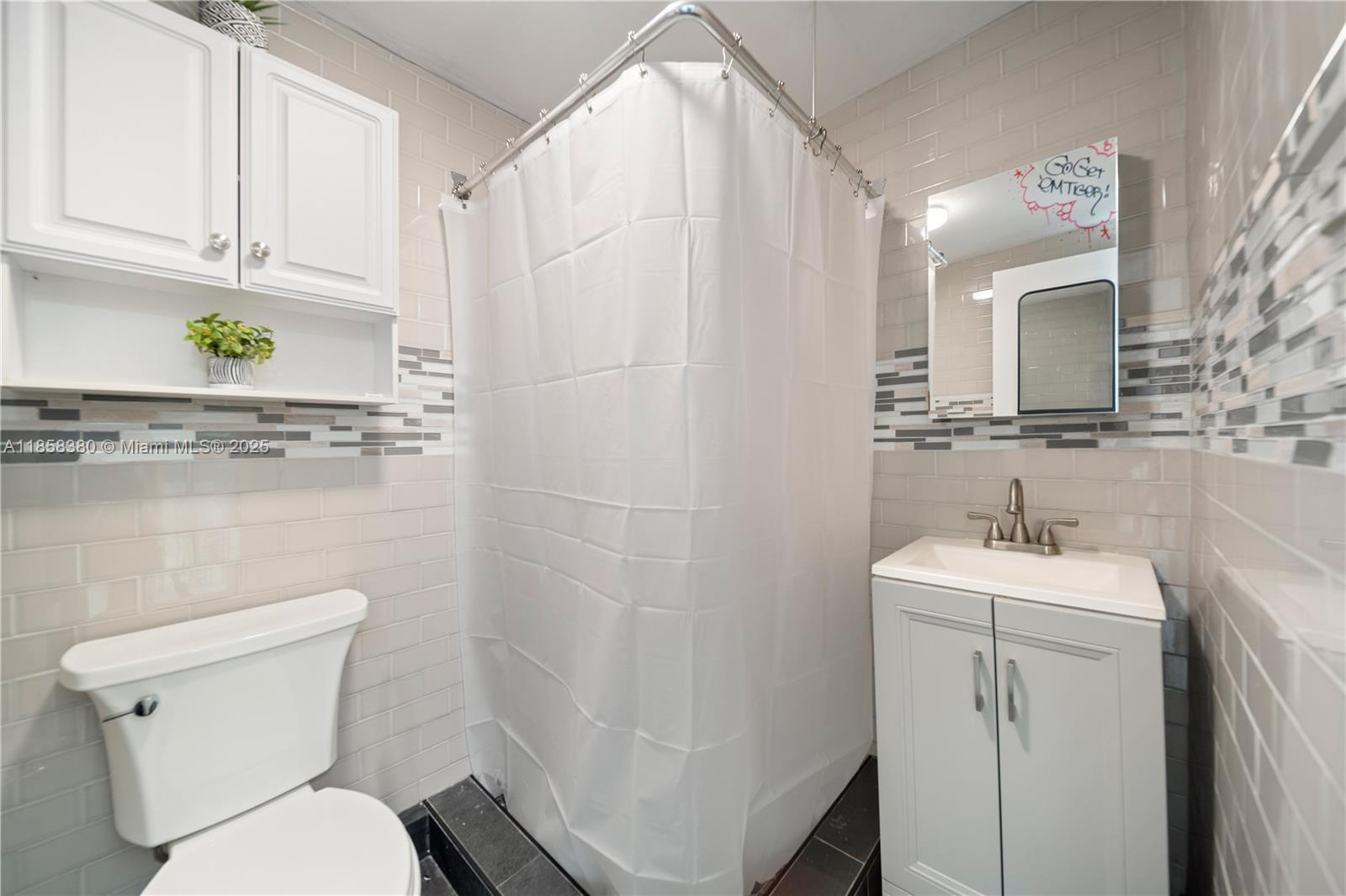 WEST MIAMI SHORES SEC D - Residential Lease