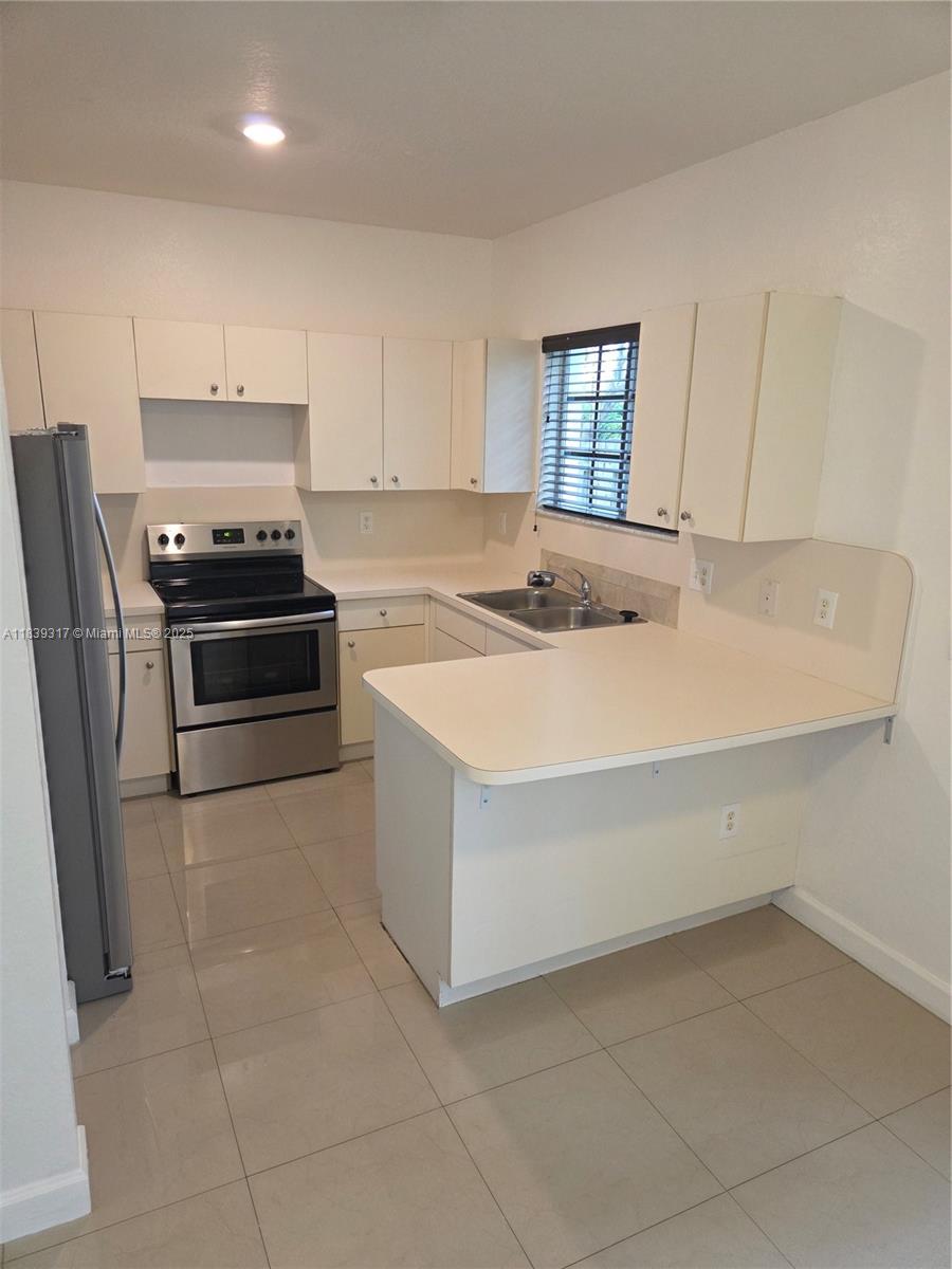 2630 NE 3rd Dr 101