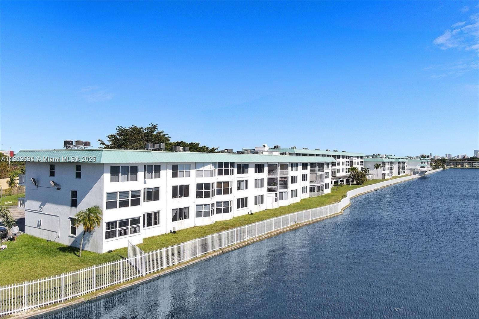 RIVIERA CONDOMINIUM APTS - Residential