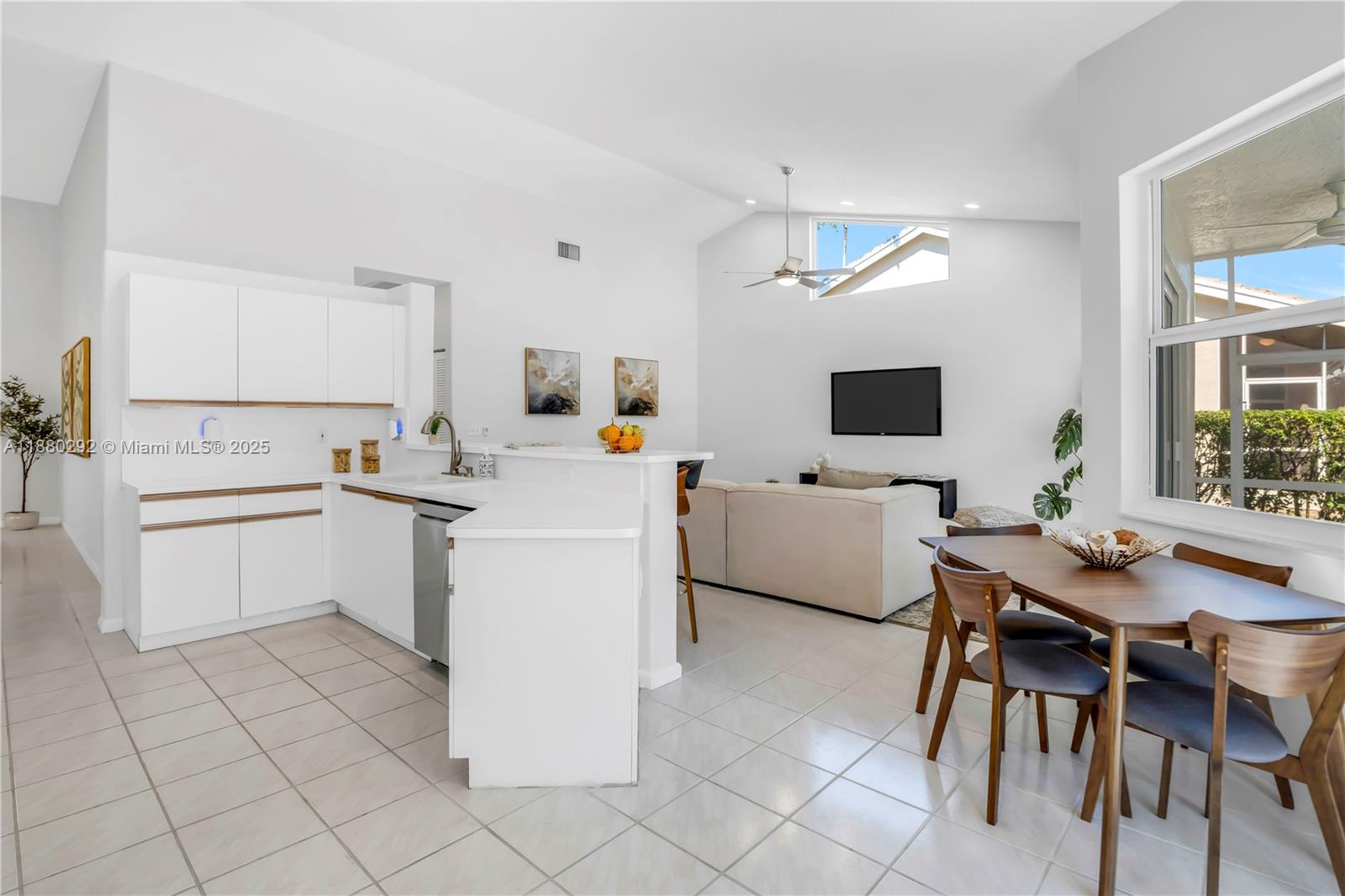 SILVER LAKES AT PEMBROKE - Residential