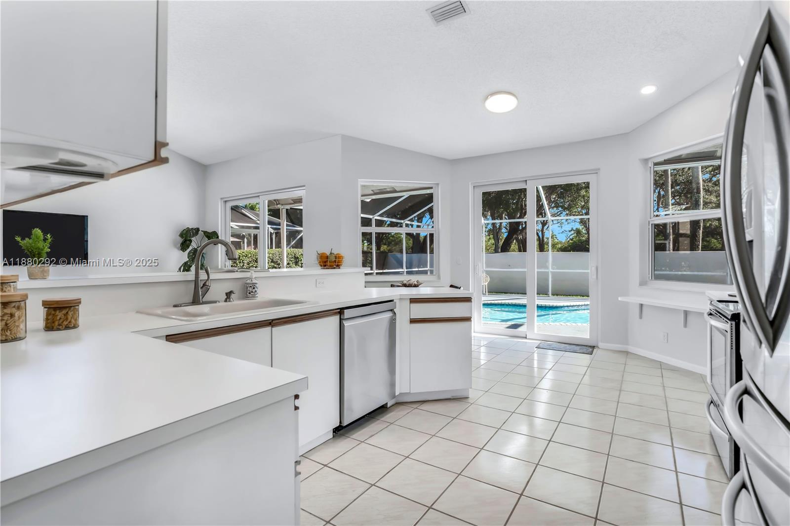 SILVER LAKES AT PEMBROKE - Residential