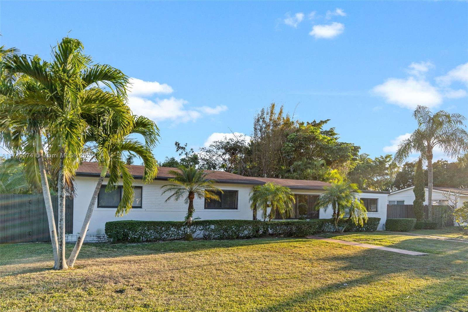 Property for Sale at 9220 Sw 166th Ter, Palmetto Bay, Miami-Dade County, Florida - Bedrooms: 3 
Bathrooms: 2  - $757,777