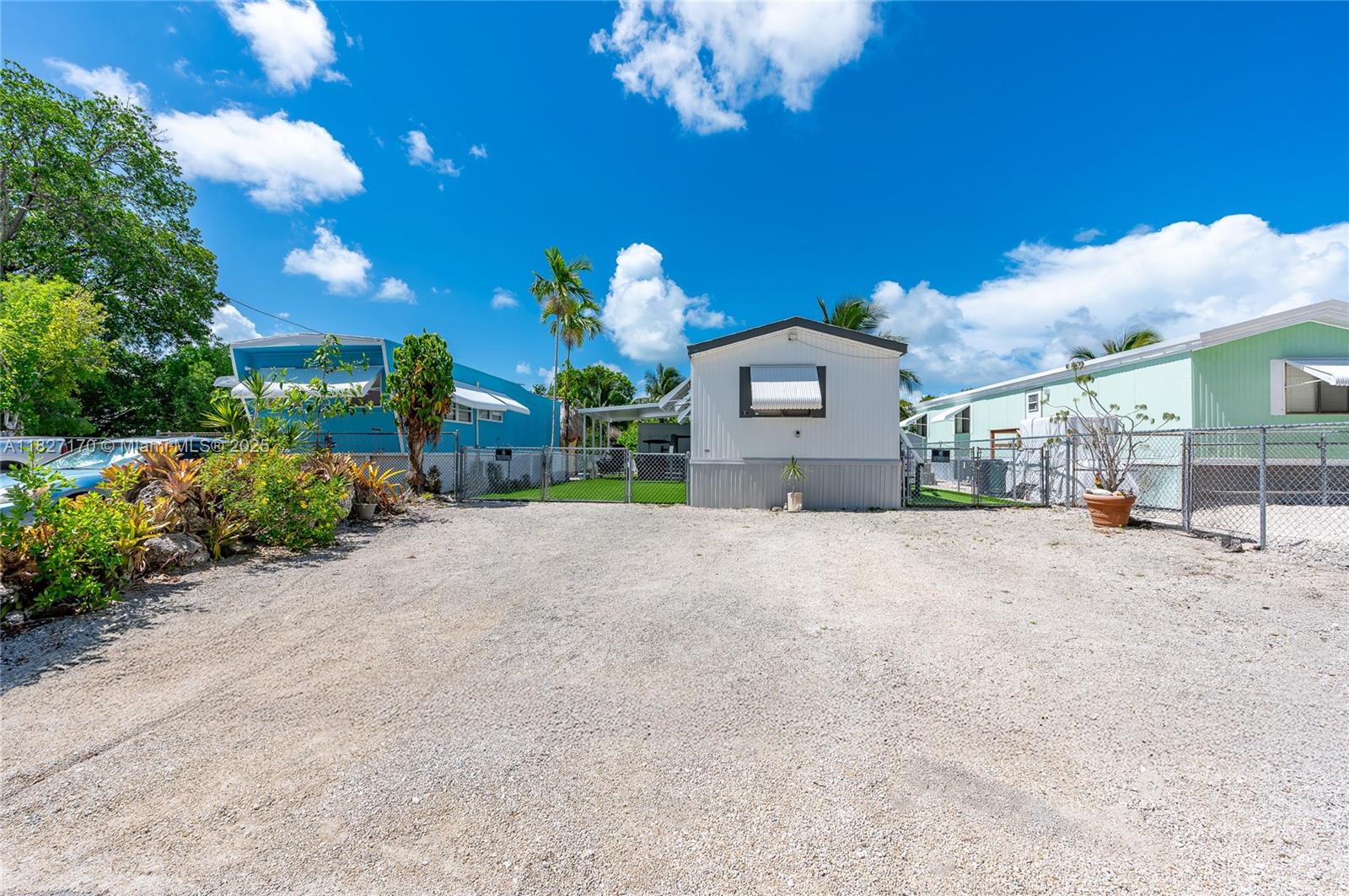 BERMUDA SHORES - Residential