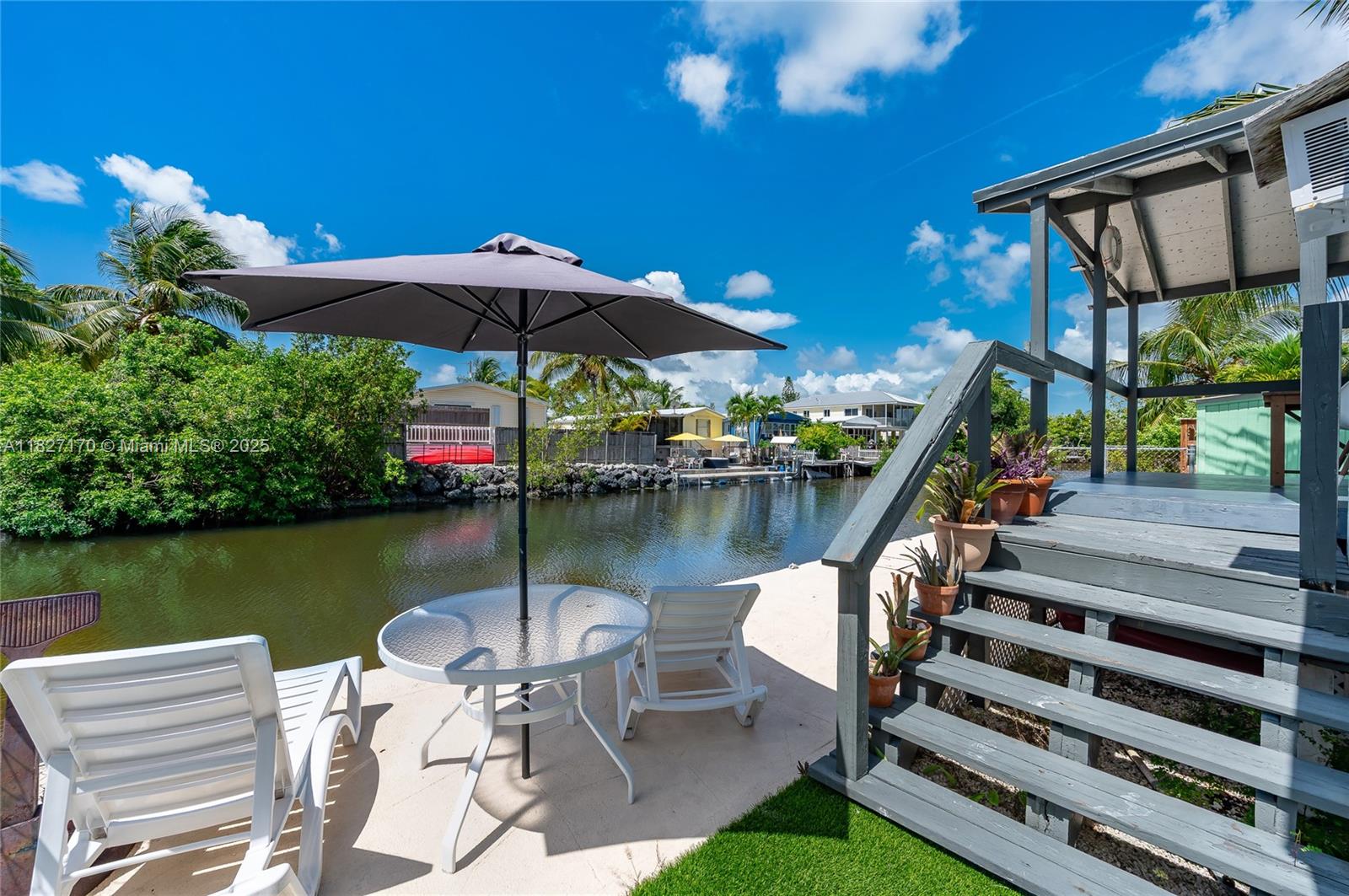BERMUDA SHORES - Residential
