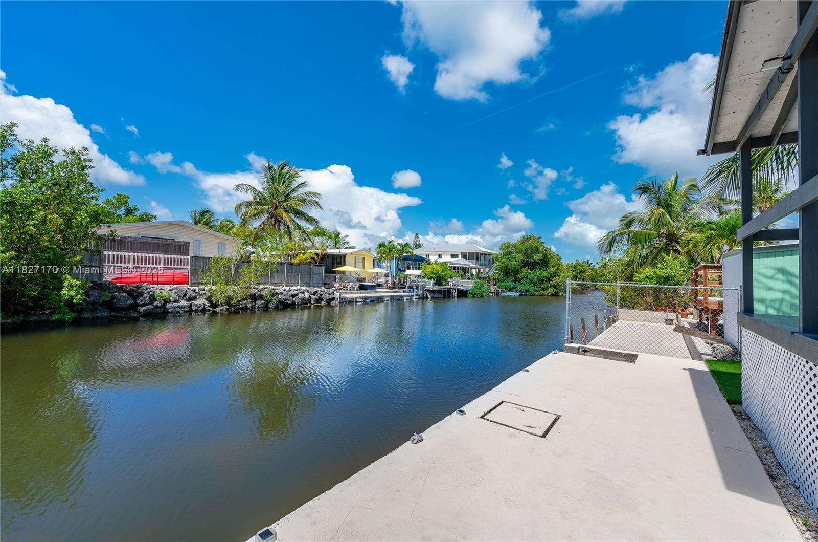 BERMUDA SHORES - Residential