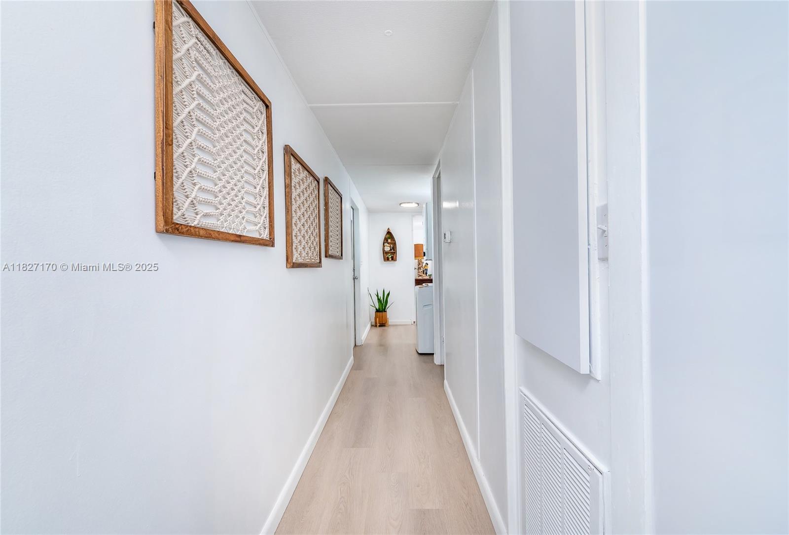 BERMUDA SHORES - Residential