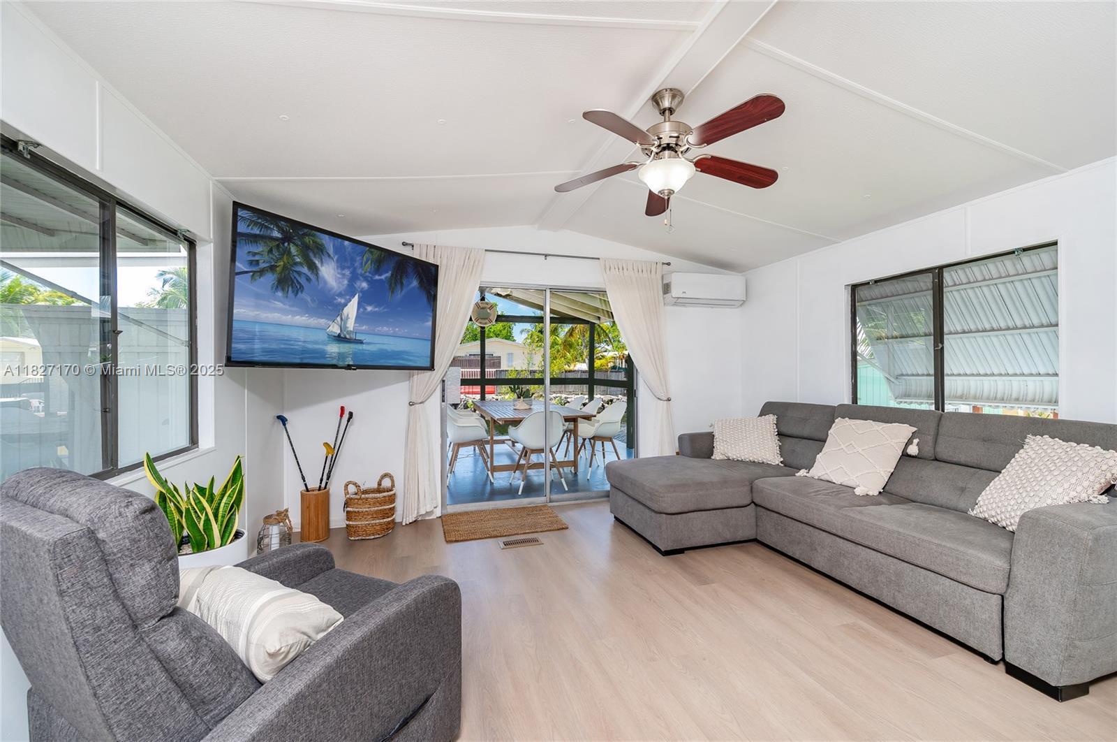 BERMUDA SHORES - Residential