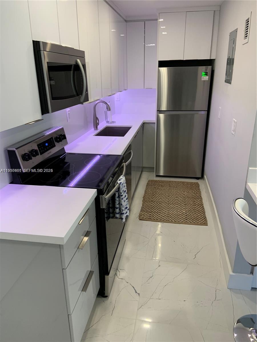 LEISURE BEACH SOUTH CONDO - Residential Lease