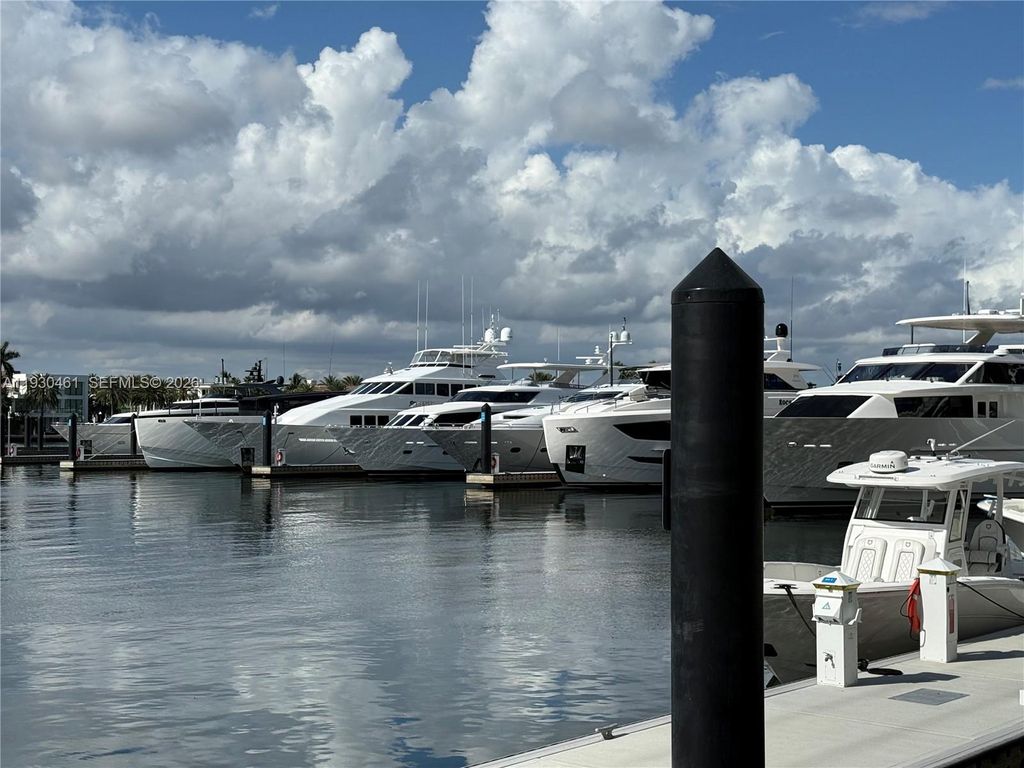 Photo of 2900 Banyan St #305, Fort Lauderdale, FL 33316 (MLS # A11930461)