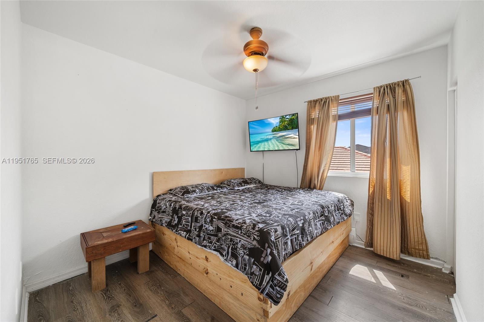 RAULS PLACE AT OASIS - Residential