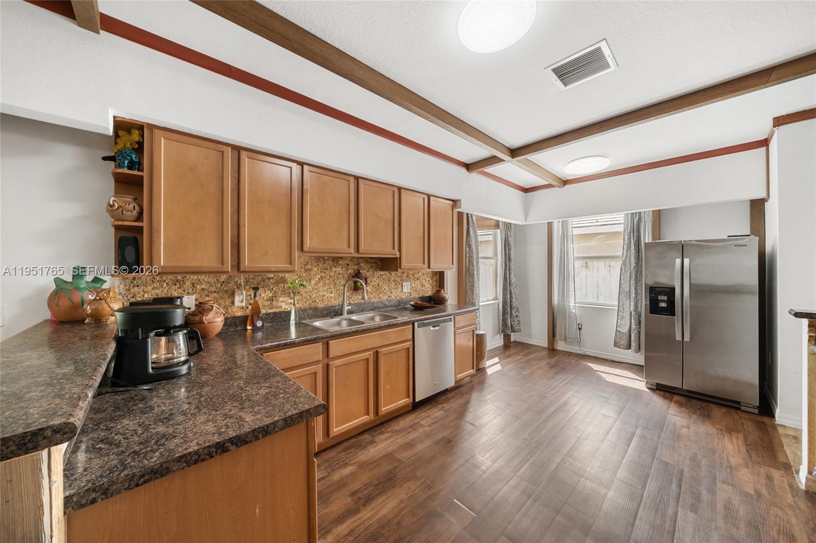 RAULS PLACE AT OASIS - Residential