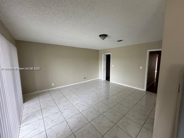 WIMBLEDON TOWNHOUSE I-2 C - Residential Lease