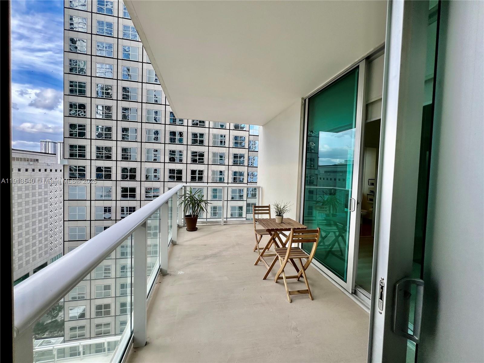 Met 1 Condo - Residential Lease