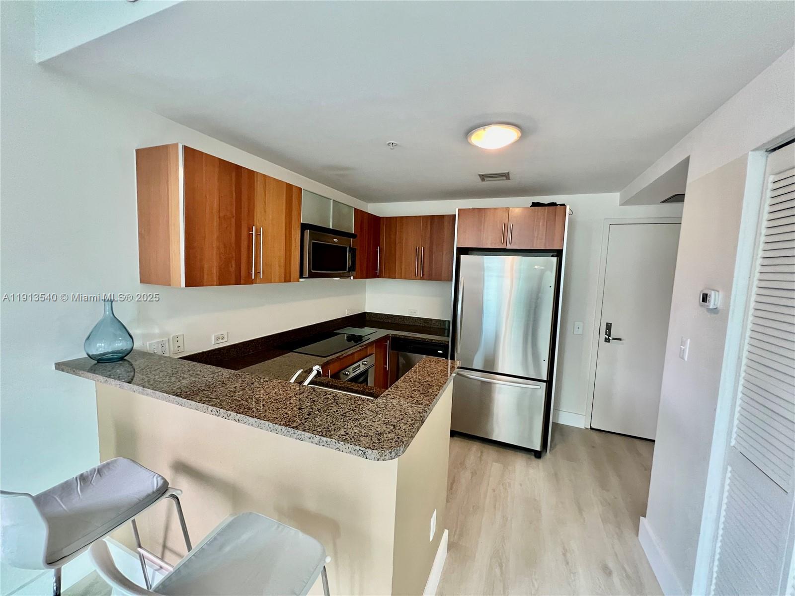 Met 1 Condo - Residential Lease