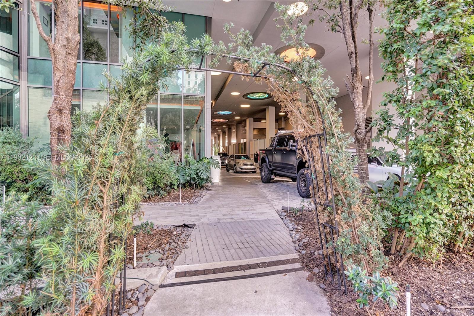 1300 S MIAMI AVENUE CONDO - Residential Lease