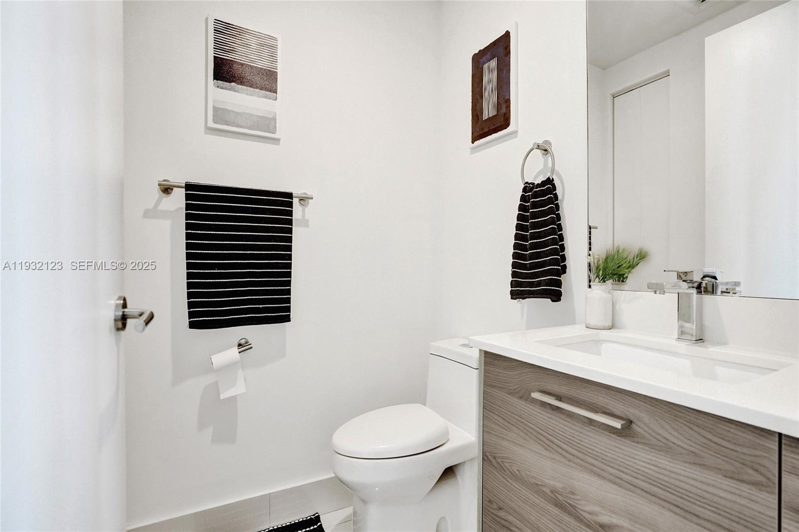 1300 S MIAMI AVENUE CONDO - Residential Lease