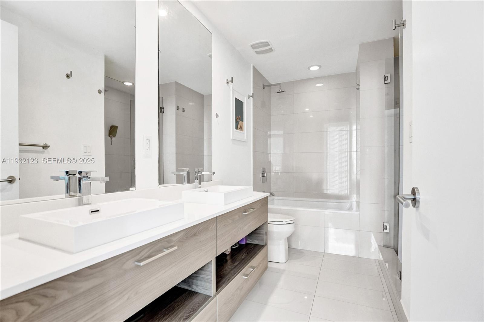 1300 S MIAMI AVENUE CONDO - Residential Lease