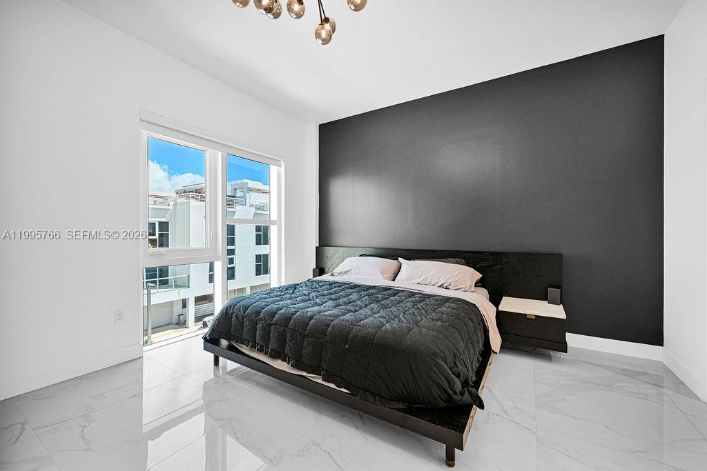 ONE BAY CONDO - Residential