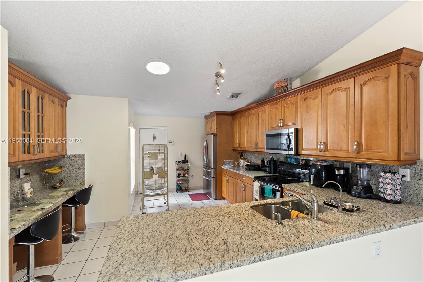 FLAMINGO ESTATES - Residential