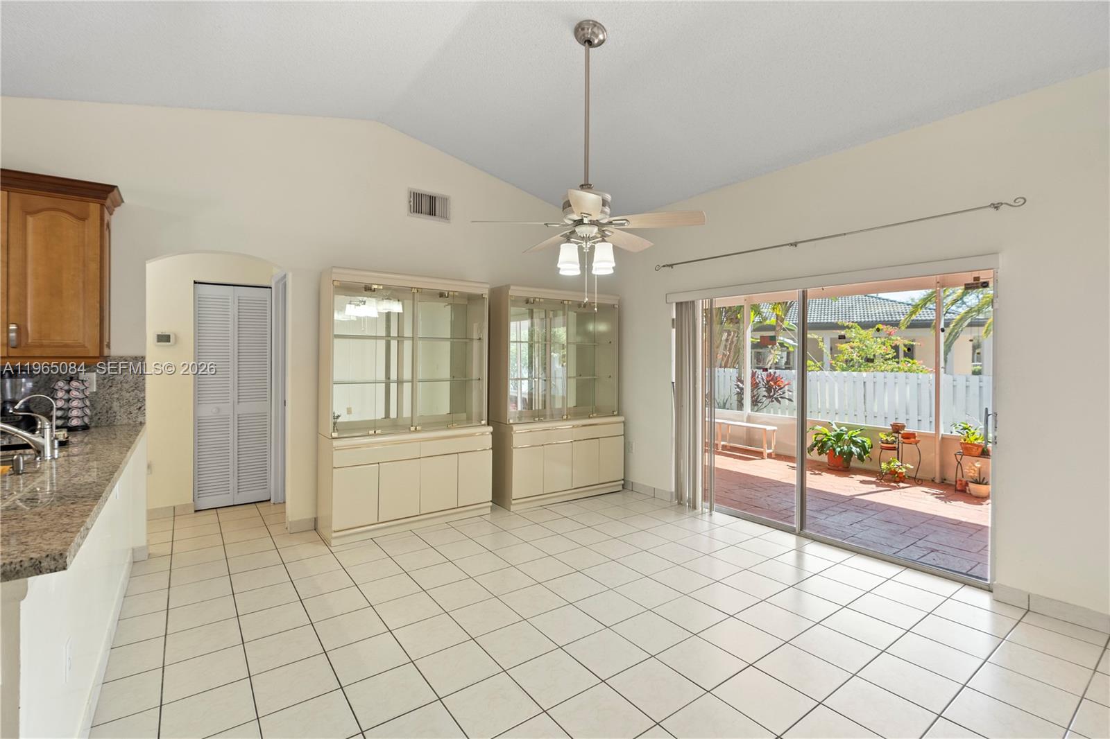 FLAMINGO ESTATES - Residential