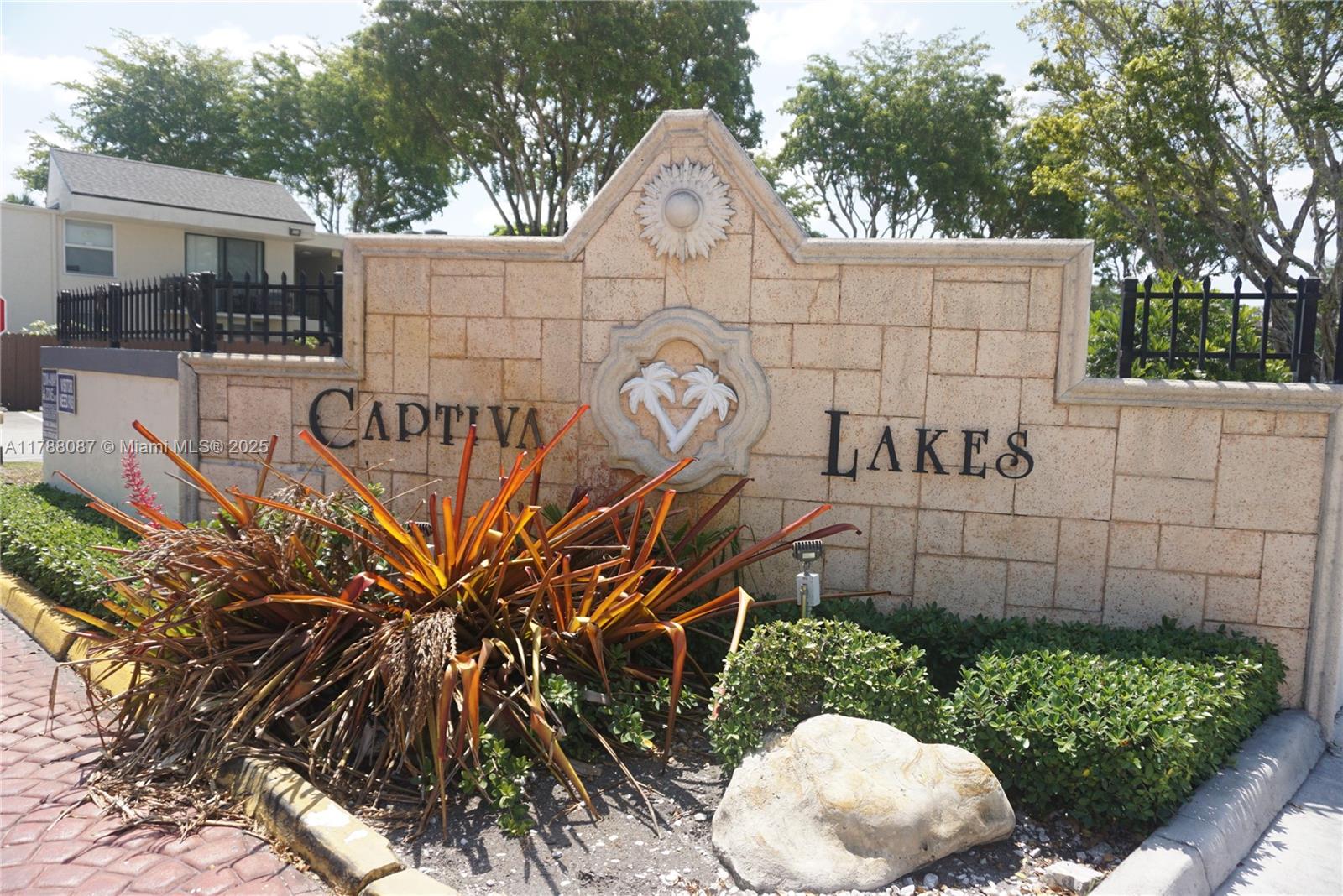 8311 Sw 142nd Ave J207, Miami, Broward County, Florida - 2 Bedrooms  
2 Bathrooms - 