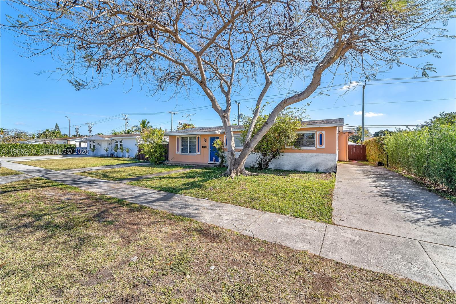 CORAL GLADE HEIGHTS - Residential