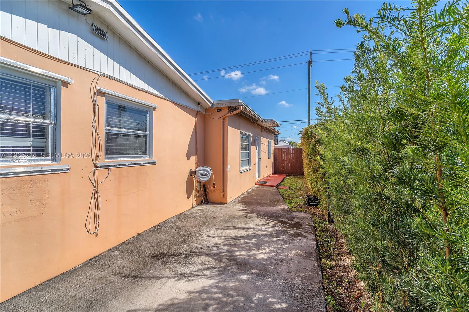 CORAL GLADE HEIGHTS - Residential