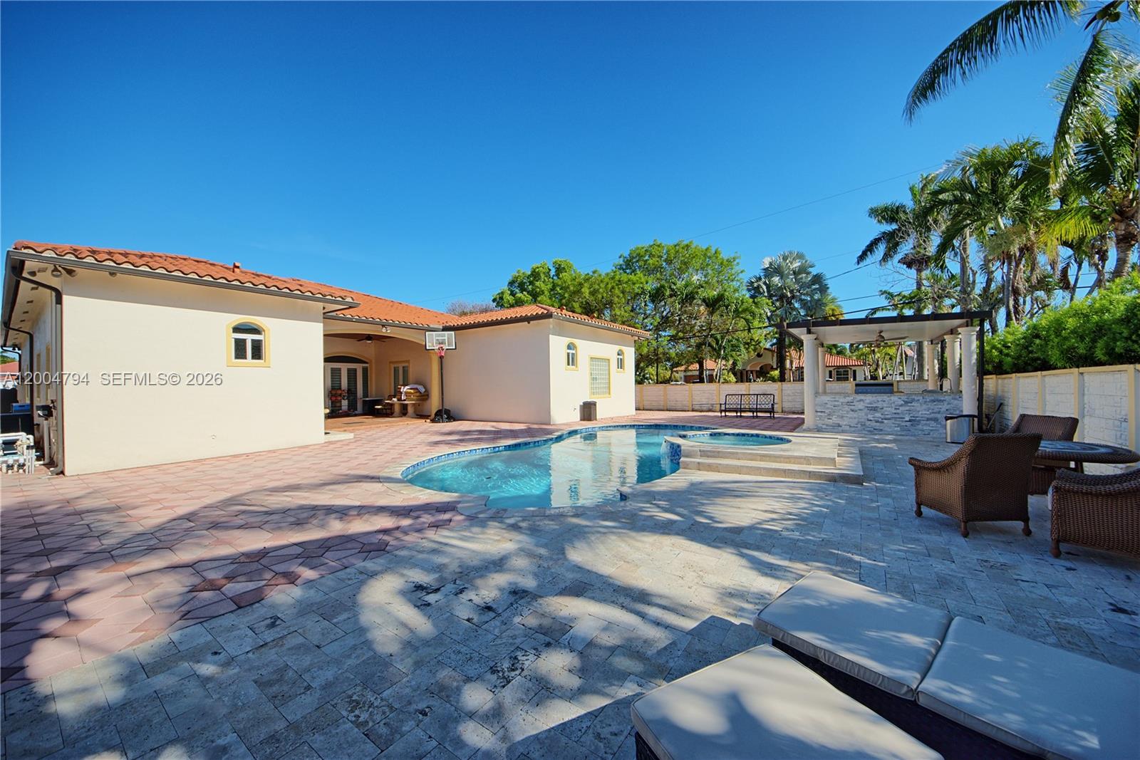 BLANC ESTATES - Residential