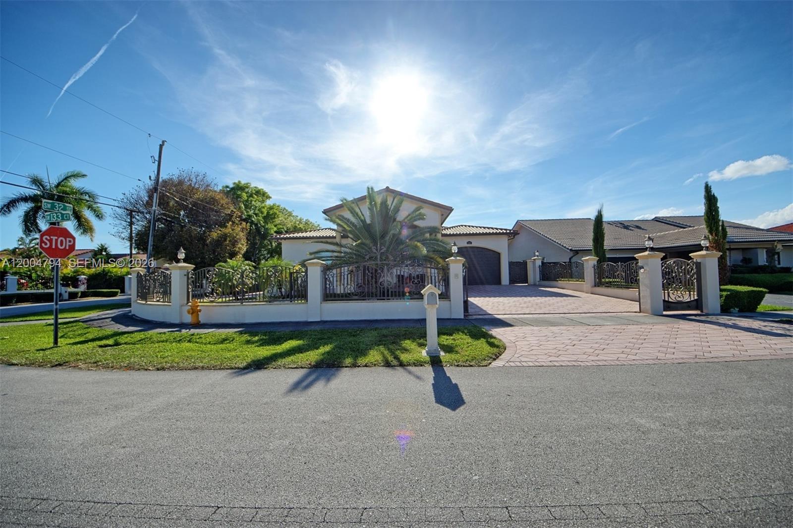 BLANC ESTATES - Residential