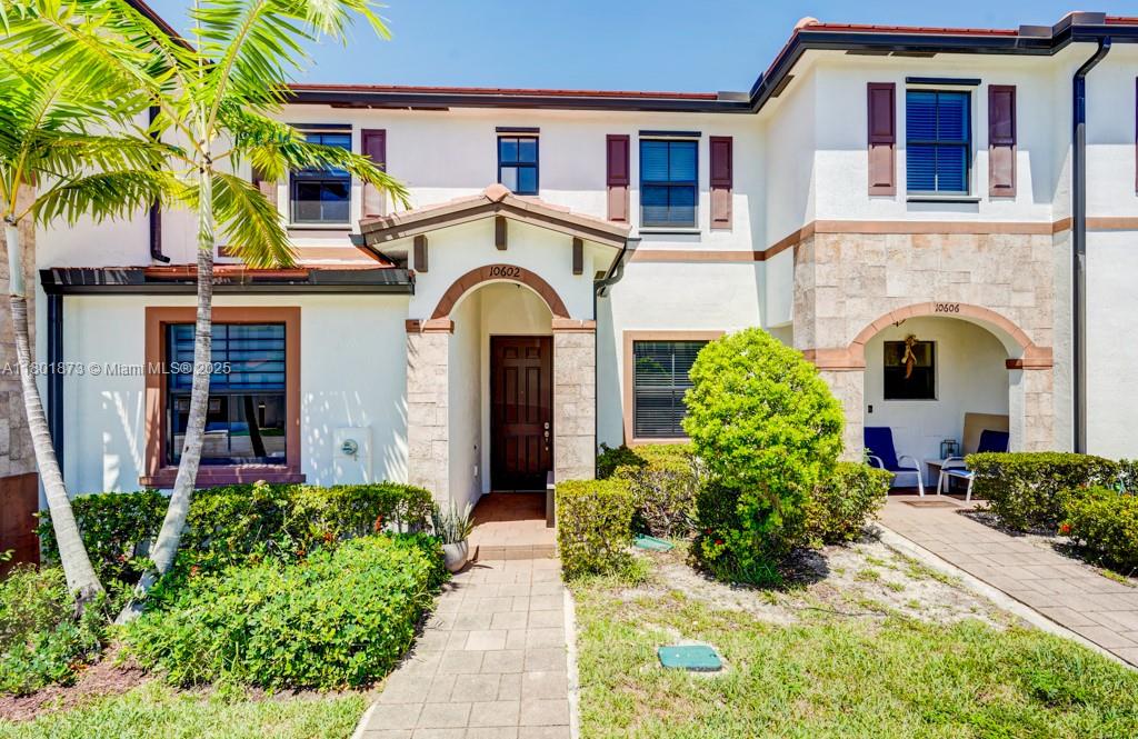 AQUABELLA SECTION TWO - Residential