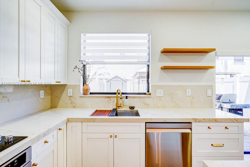 AQUABELLA SECTION TWO - Residential