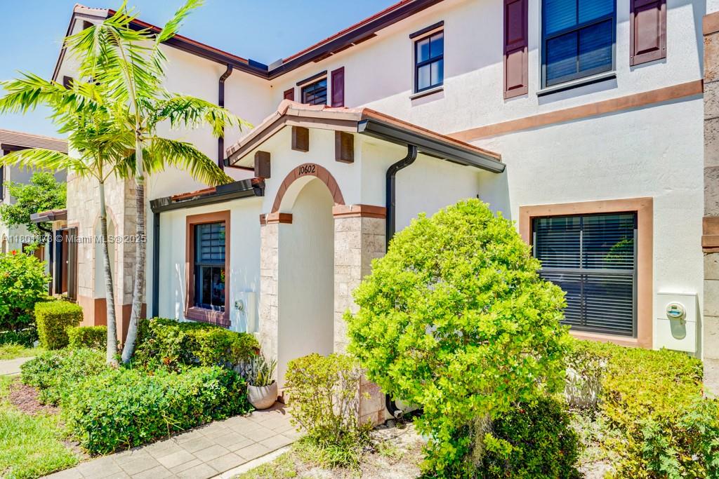 AQUABELLA SECTION TWO - Residential