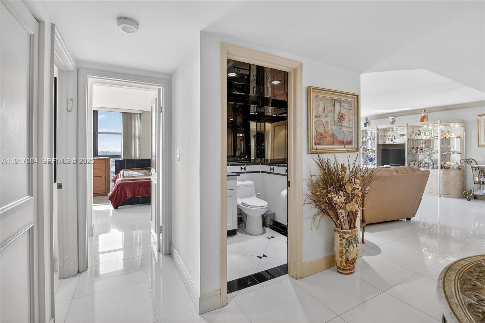 1000 ISL BLVD WILLIAMS IS - Residential