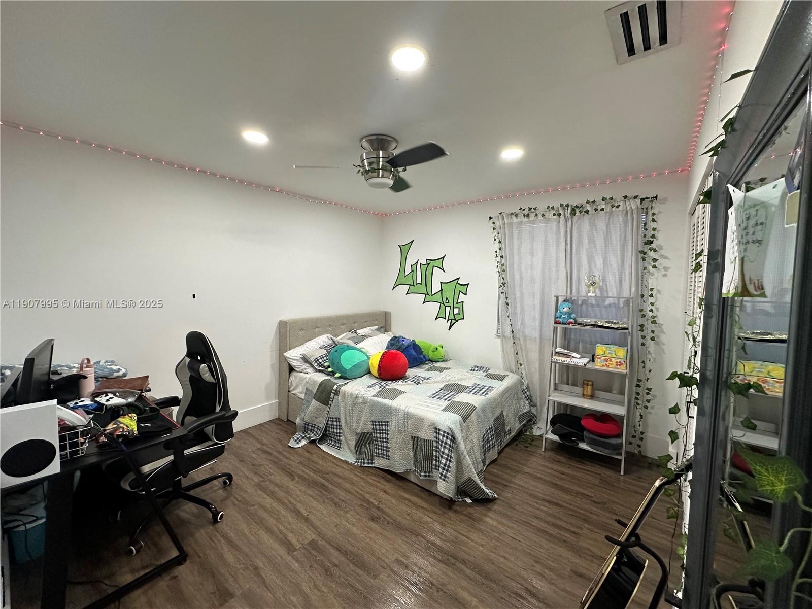 WINSTON PARK SECTION TWO- - Residential Lease