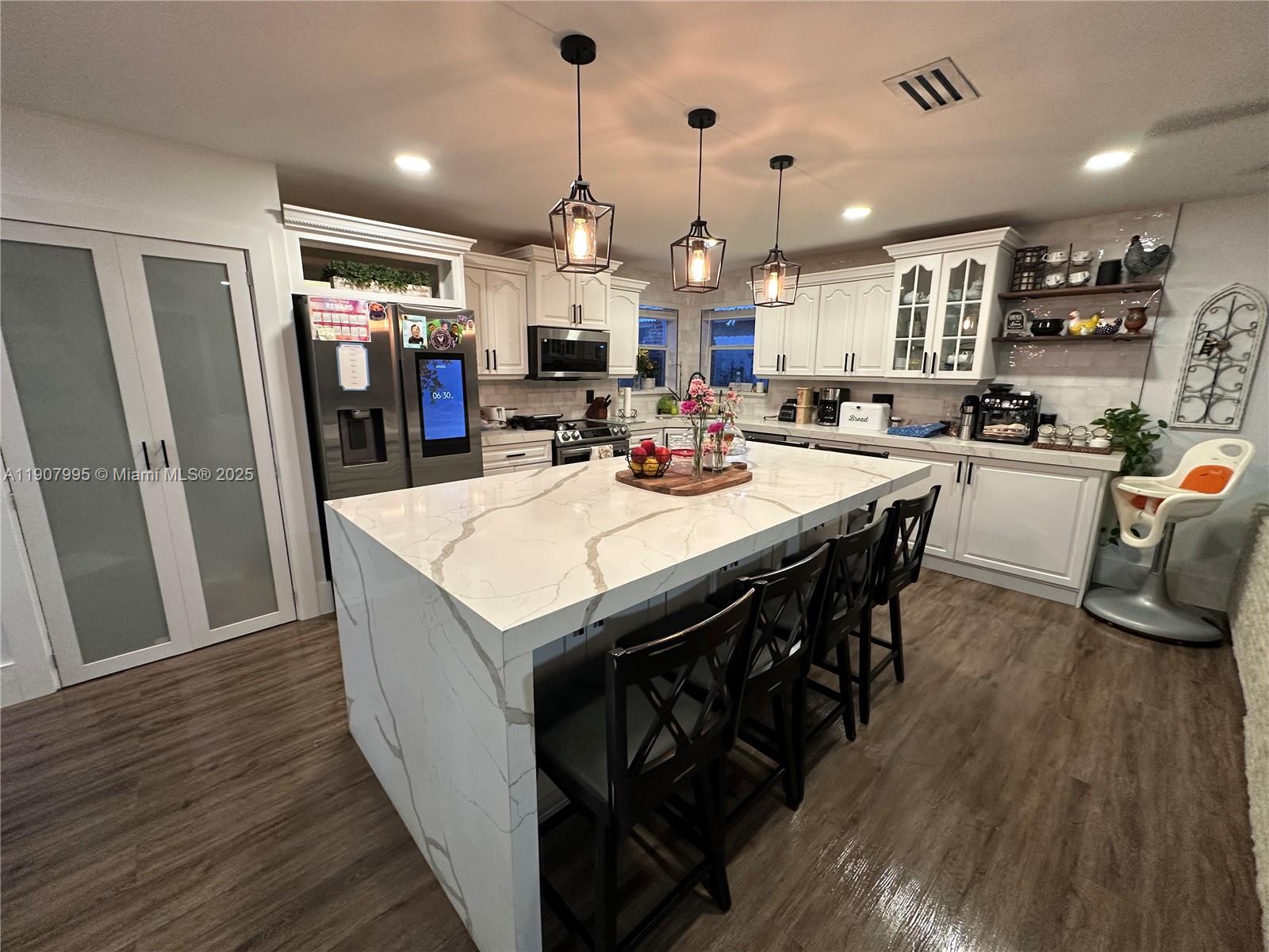 WINSTON PARK SECTION TWO- - Residential Lease