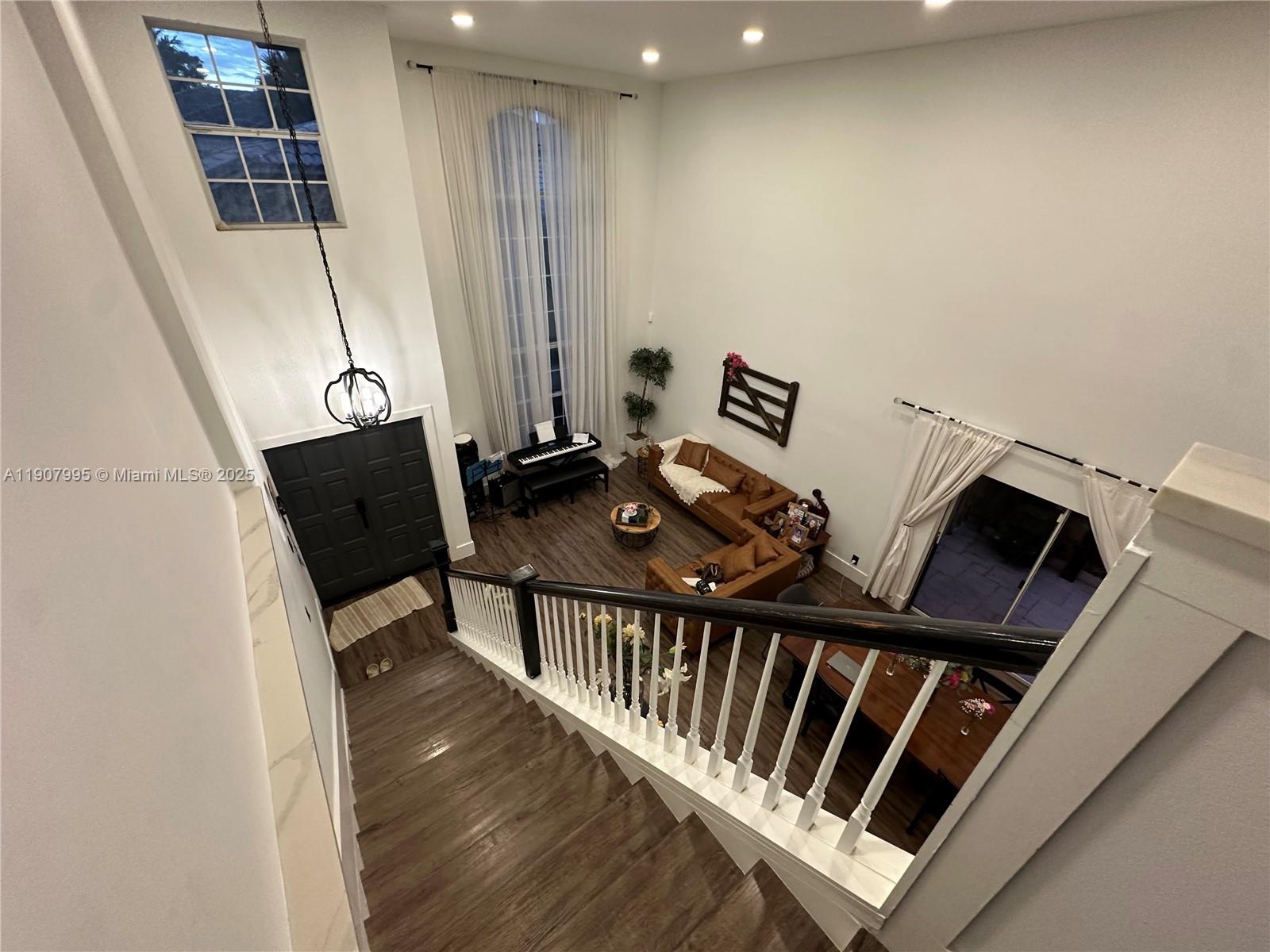 WINSTON PARK SECTION TWO- - Residential Lease